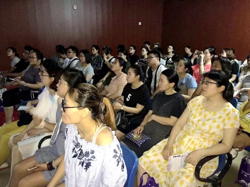 妈妈论坛:新时代育儿交流的新平台